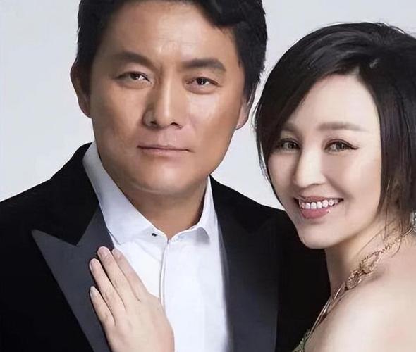 岳丽娜与杨志刚的关系 岳丽娜有多宠杨志刚