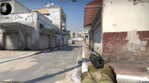 CSGO萌新练习急停这么难 其实蹲下就是一个好办法
